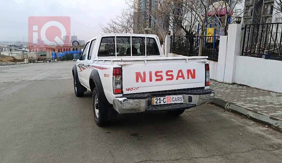 نيسان بيك اب